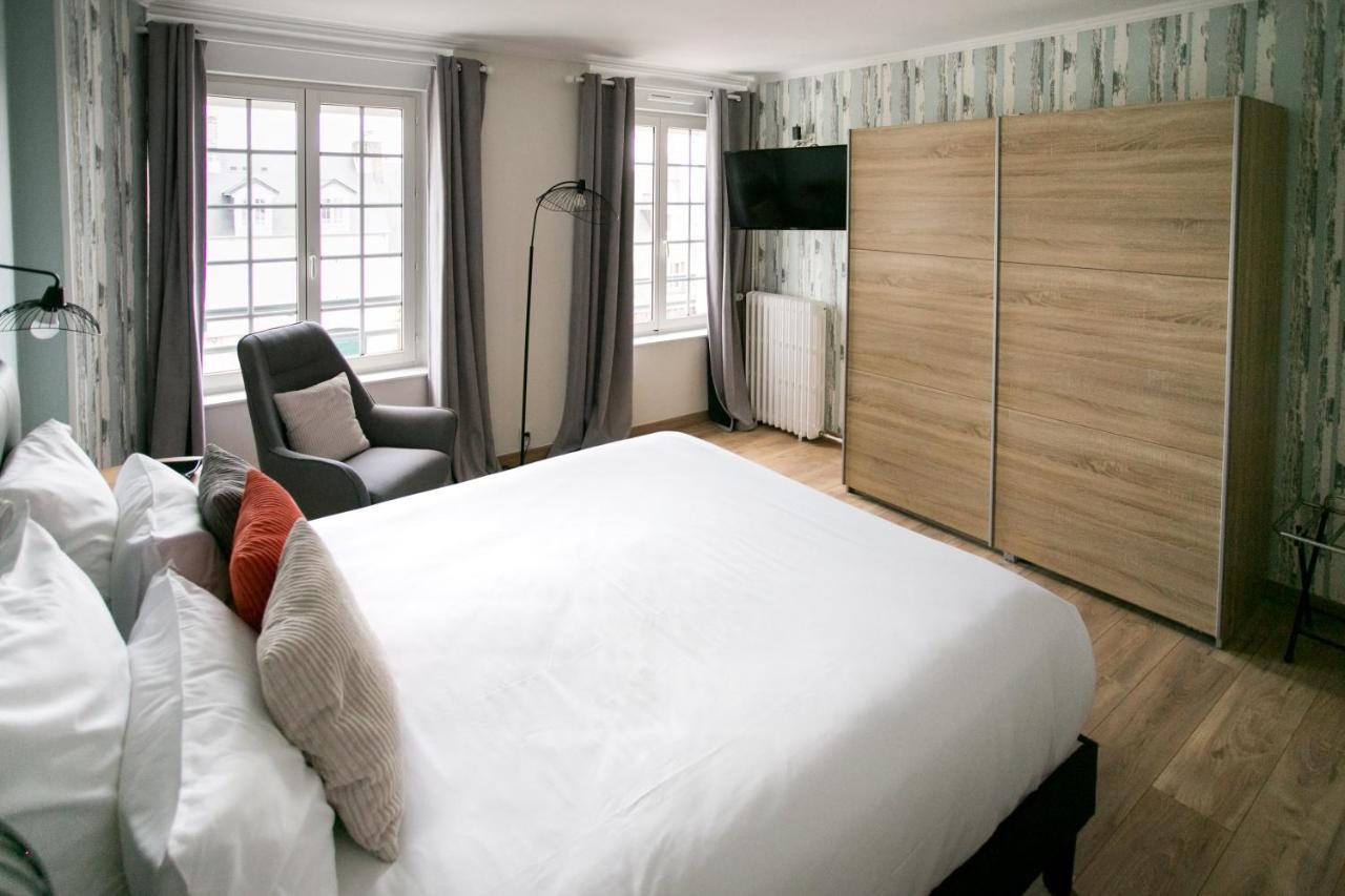 Le Cotentin Appart'Hotels & Restaurant Le Cot' Портбай Екстериор снимка